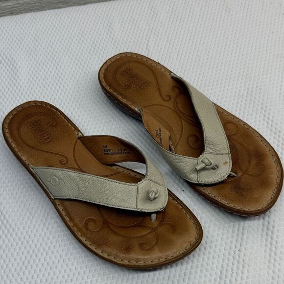 Born Cream Leather Women Sandals Thongs Flips - Picture 2 of 10